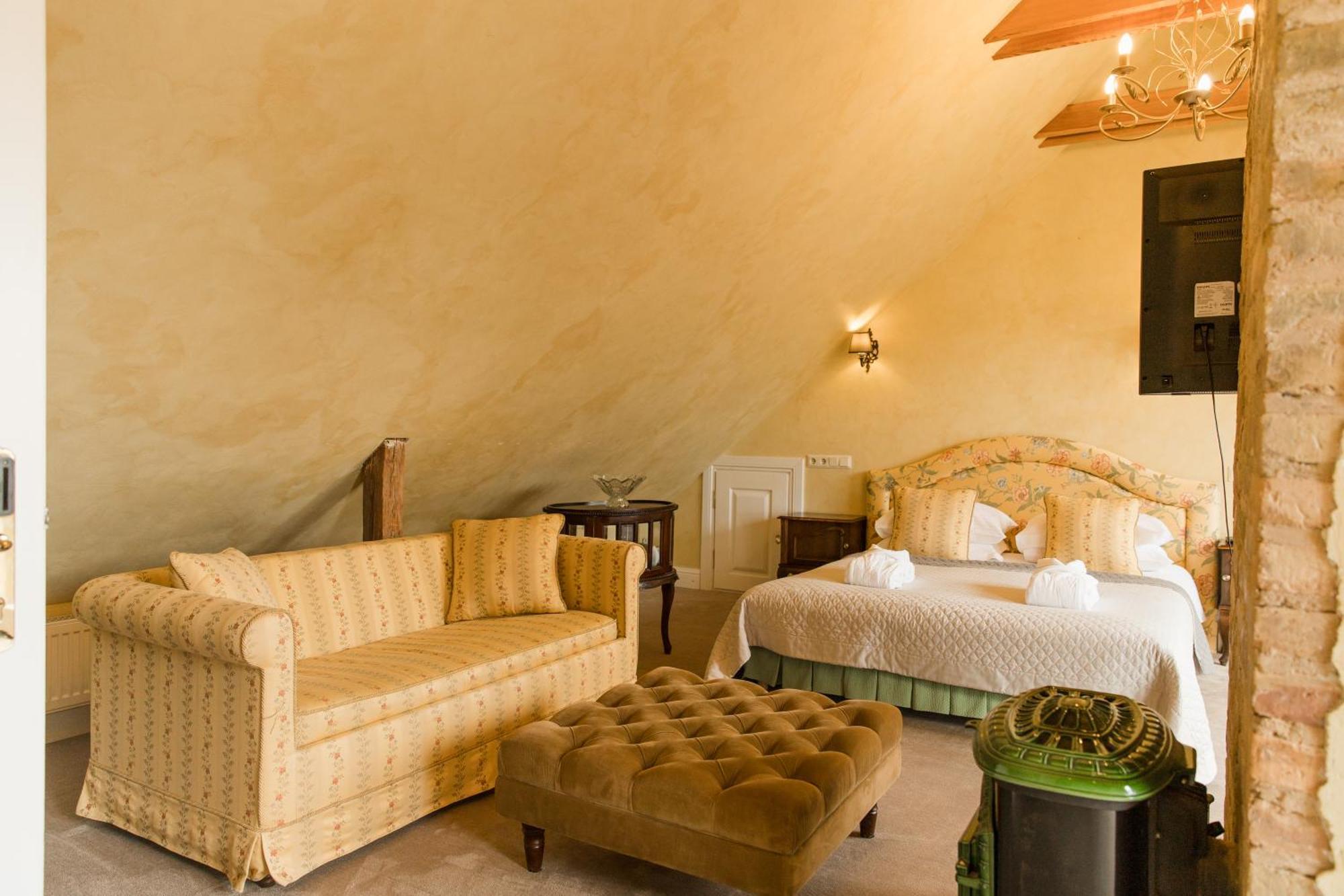 Apvalaus Stalo Klubas Gastro & Spa Hotel Trakai Cameră foto